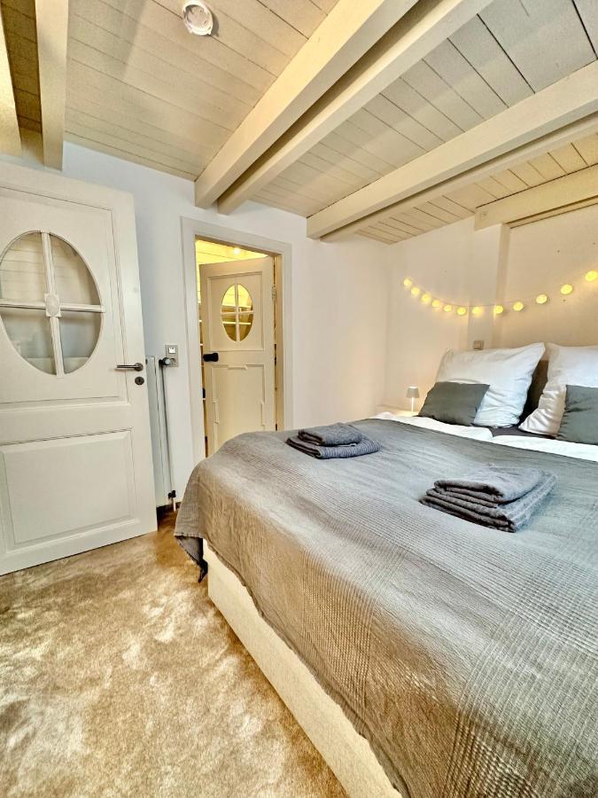 Gemuetliche Maisonettewohnung Mit Dachterrasse Am Schloss Oldenburg Exterior foto